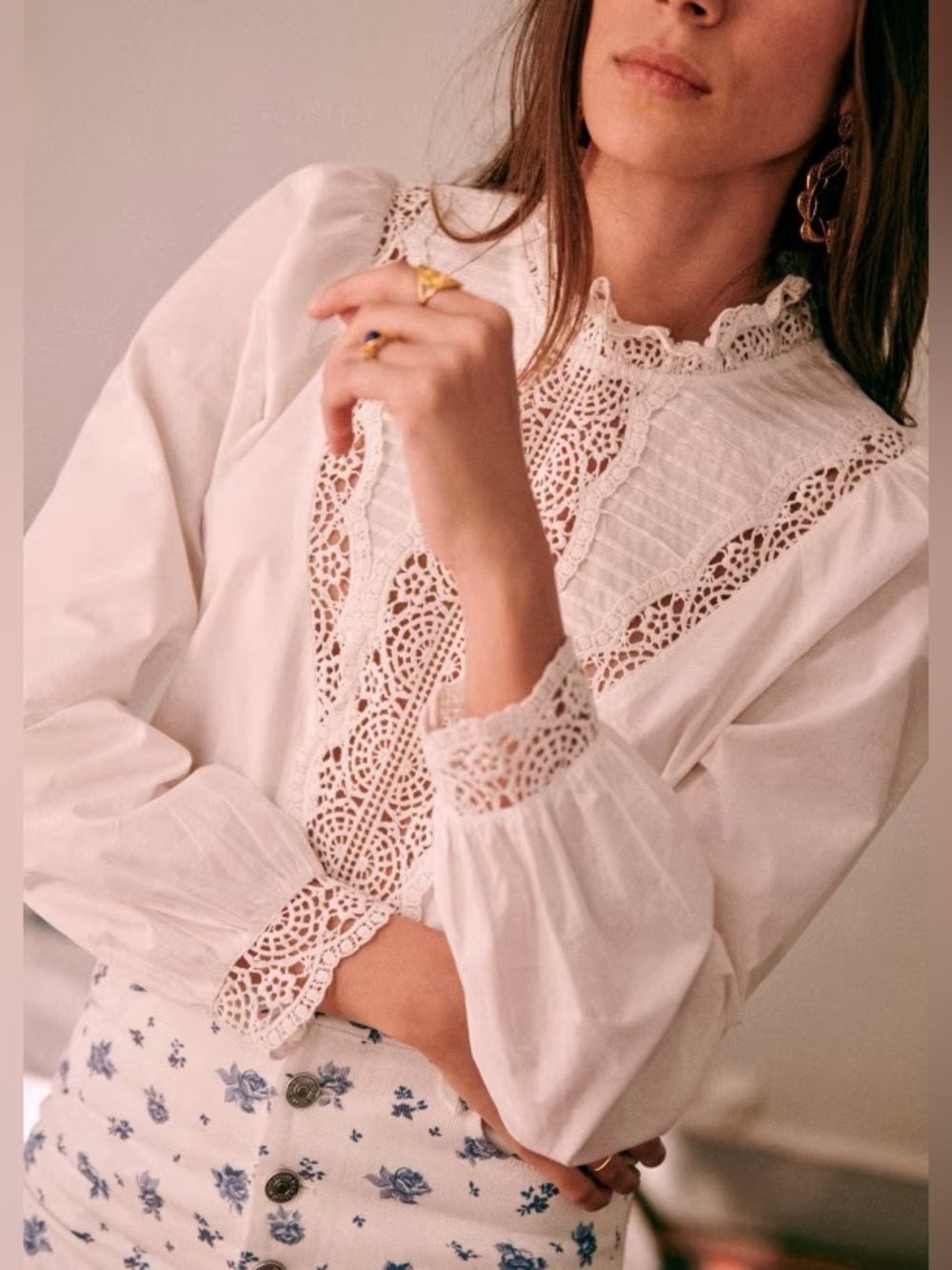 NWT. Sezane Laurianne Blouse Ecru Lace Pintuck Victorian Top S221BLO008E US 4